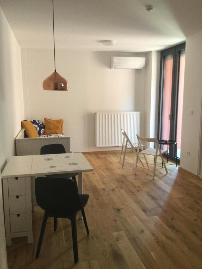 Lovely Studio Appartment With Patio Near The Sea Koper Exterior foto
